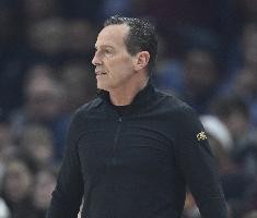 东部首个60胜还得再等等！骑士不敌活塞后 战绩来到59胜15负